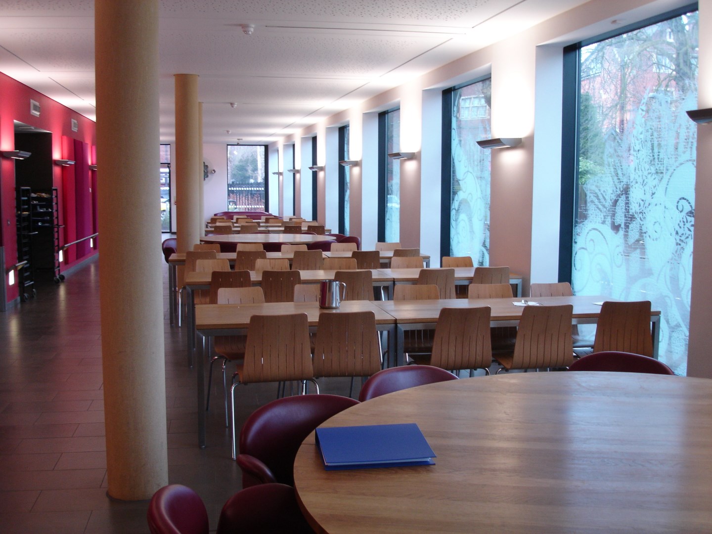 Studio Cambridge Sir Christopher yaz okulu görseli 4