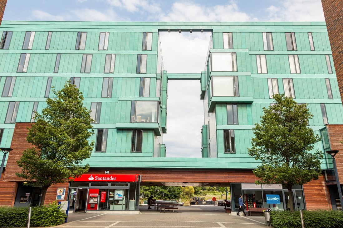 Embassy Summer Mile End kampüs görseli 2