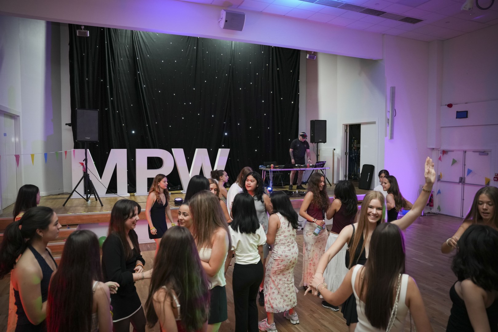 MPW Londra yaz okulu kampüs görseli 2