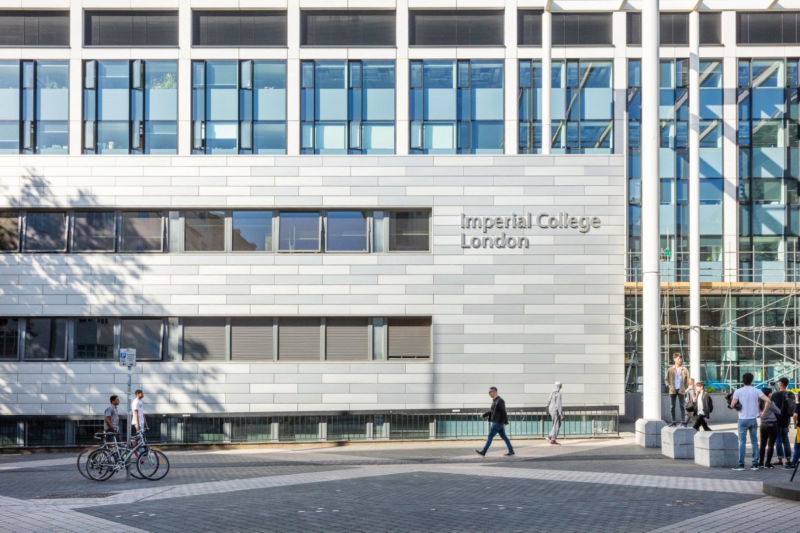 Oxford Royale Imperial College Londra kampüs görseli 2