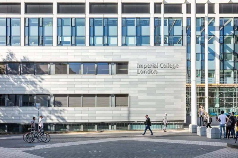 Oxford Royale Imperial College Londra kampüs görseli 2