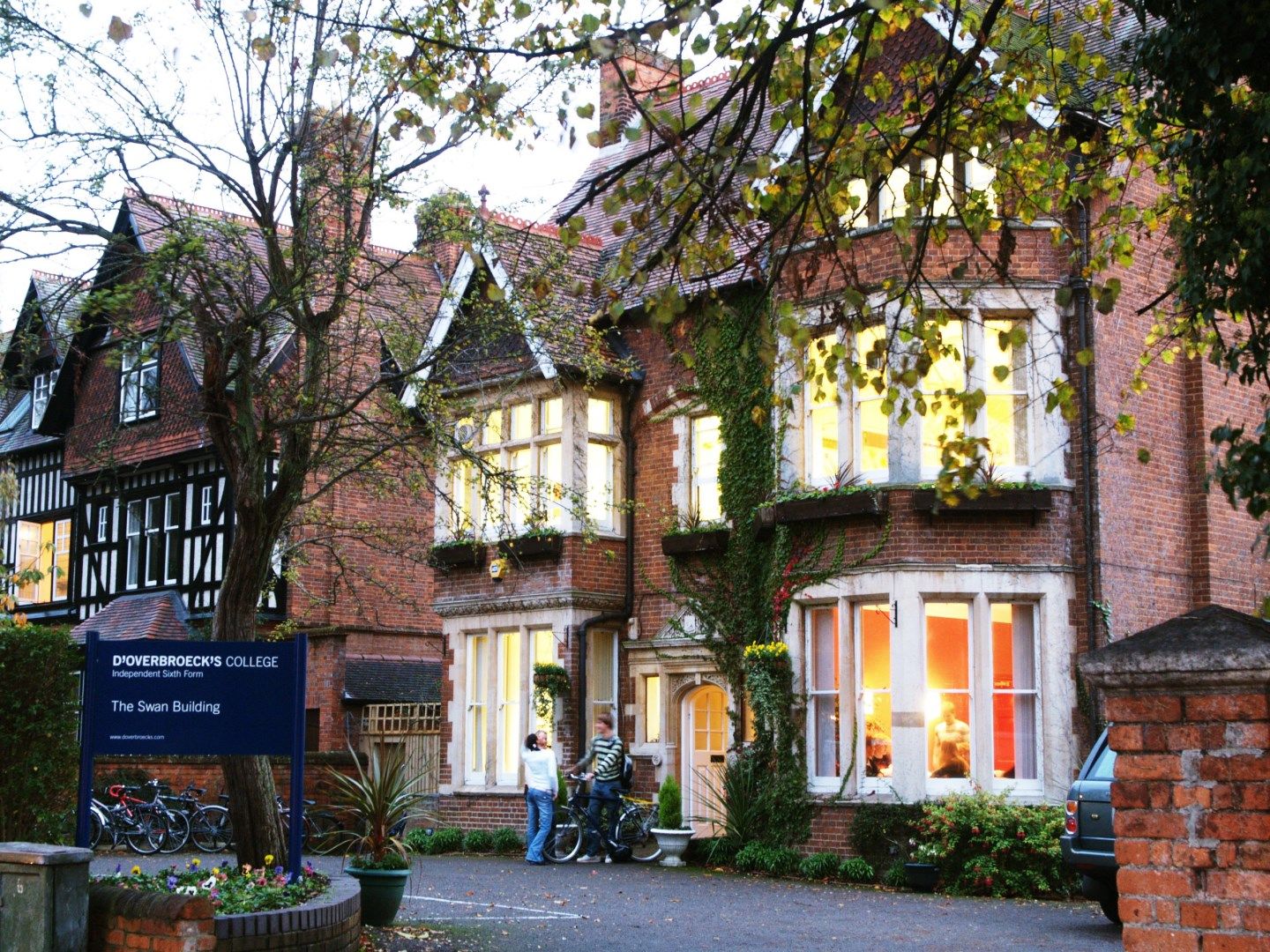 Bucksmore D'Overbroecks Oxford yaz okulu görseli 3